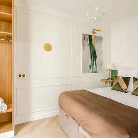Merveil - Luxury - Marais - Saint Martin I Paris